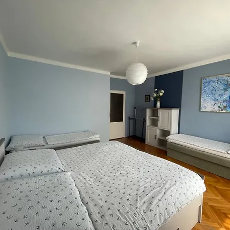 Pro 4 Osoby Apartment