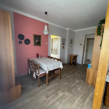 Pro 4 Osoby Appartamento *