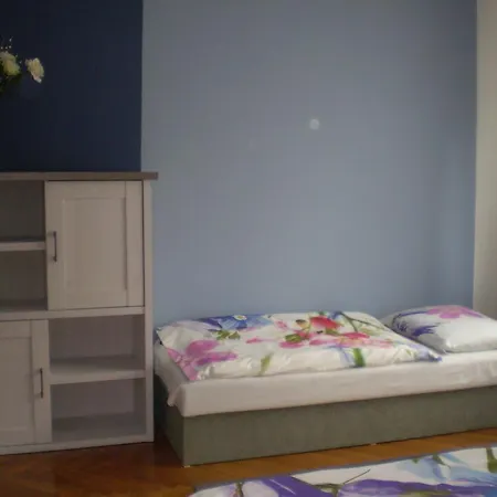 Pro 4 Osoby Česká Skalice
