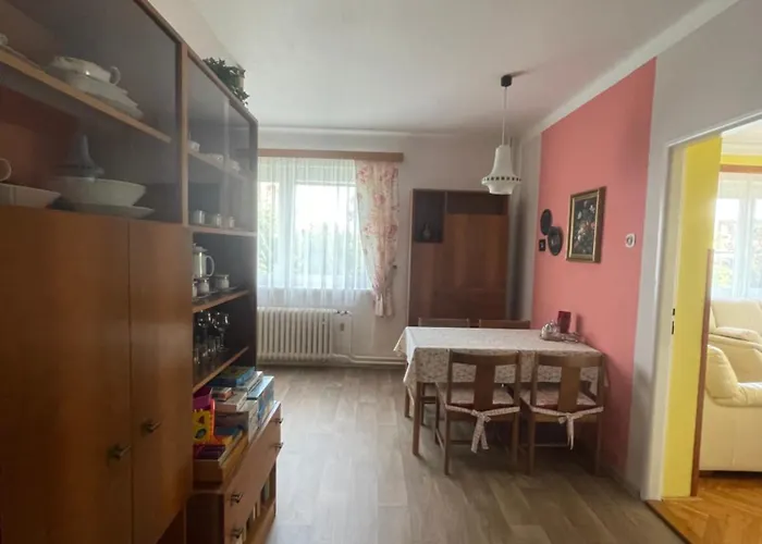 Pro 4 Osoby * Česká Skalice