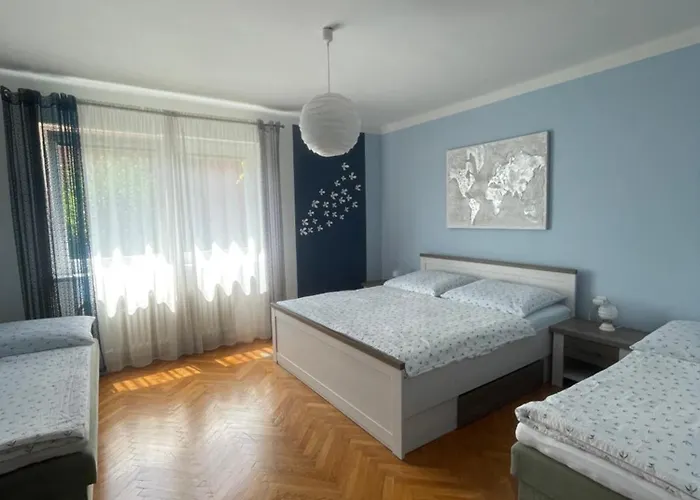 Pro 4 Osoby * Česká Skalice