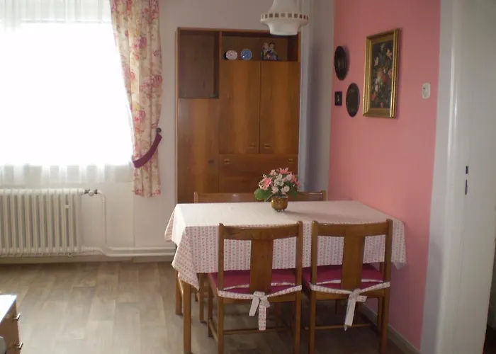 Lejlighed Pro 4 Osoby Česká Skalice